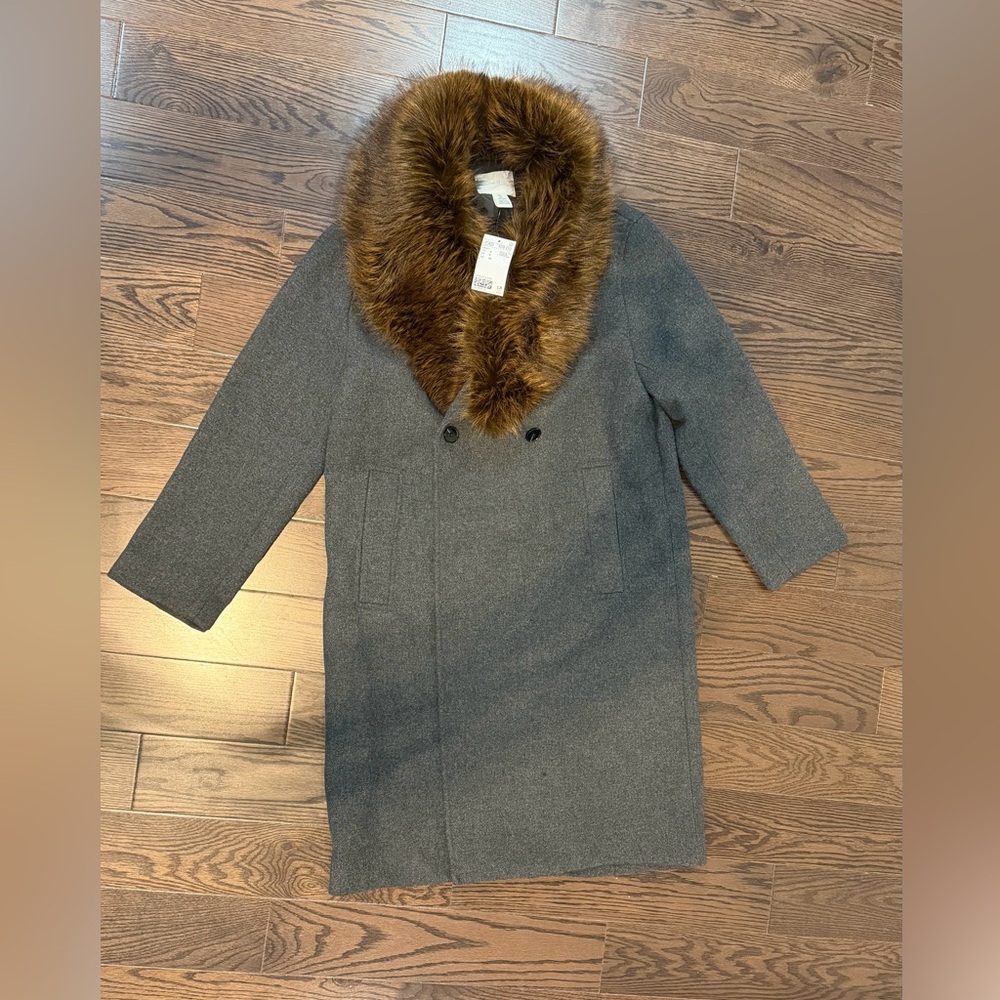 Double Breasted Coat with Faux Fur